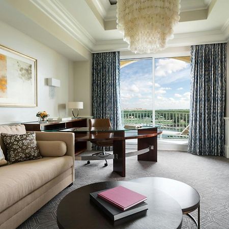 เดอะ ริตซ์ -คาร์ลตัน กอล์ฟ รีสอร์ต เนเปิลส์ Hotel ภายนอก รูปภาพ
